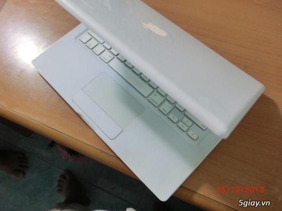 Apple  Macbook White A1181 , 13 inch , Zin 100%,Máy xách tay đẹp 95% giá SV - 4