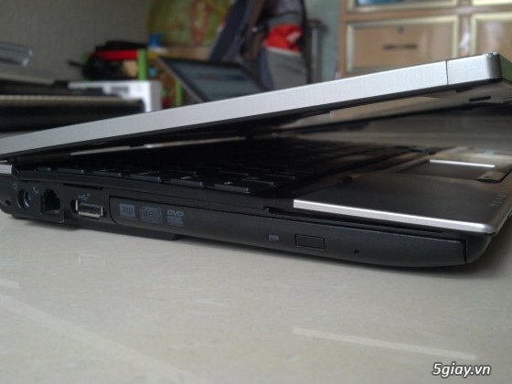 Laptop Hp elitebook 2540p - core i7  - siêu bền - giá 7tr5