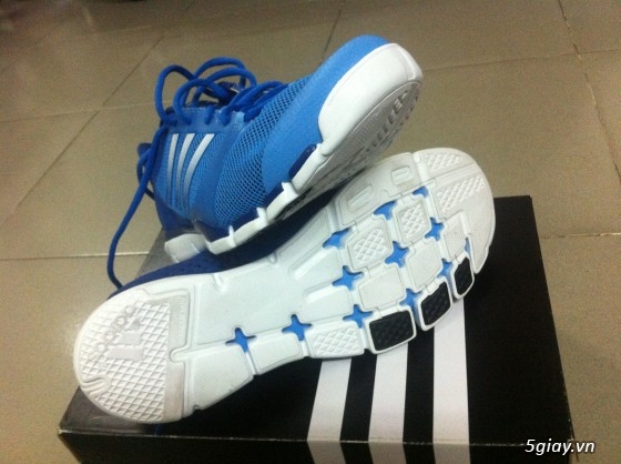 Giày Adidas Adipure dòng running CHÍNH HÃNG, size 42 - 2