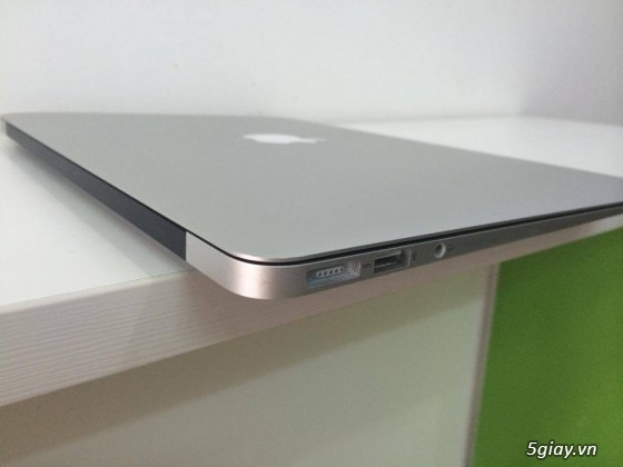 SUMI Mobile| MacBook Air (13-inch,Mid 2013) MD760 i5 1.3ghz 4gb 128GB SSD mới 99,99% - 2