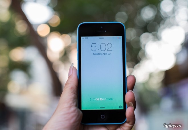 iPhone 5C bản 5GB giá 5 triệu xuất hiện tại Việt Nam