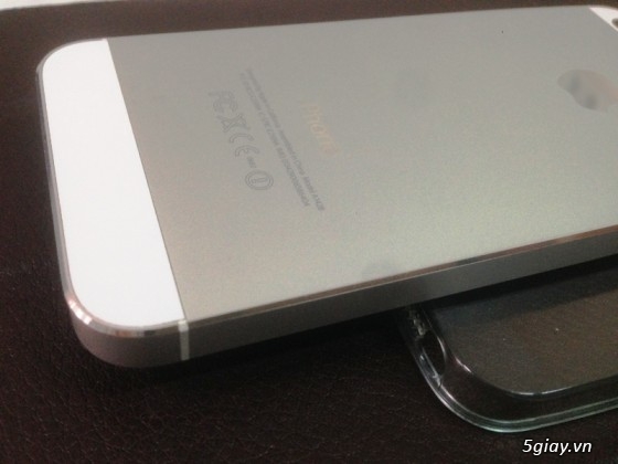 iPhone 5 16GB trắng Quốc Tế, máy rất đẹp (có hình thật cực rõ)