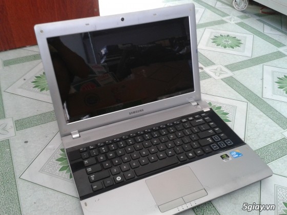 Bán laptop SAMSUNG RV409