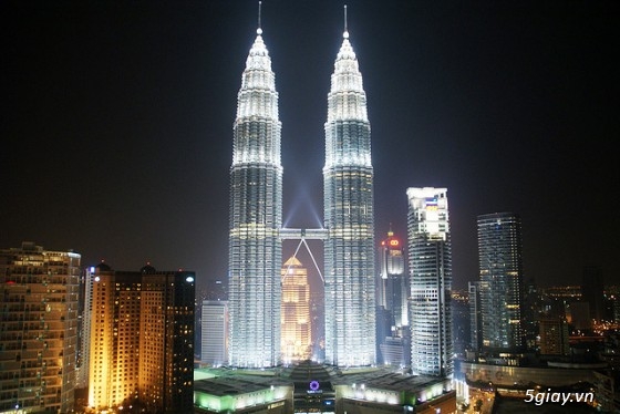 Tour cao cấp chào hè singapore- malaysia 6n5đ giảm 41%