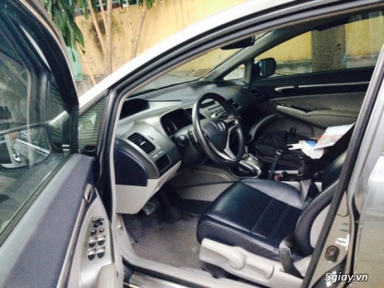 Honda Civic 2.0_AT 2011. Cửa sổ trời. Xe gia đình ít sài - 2