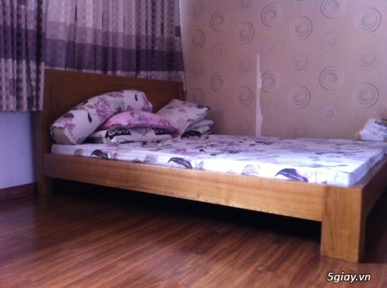 Thanh lý giường gỗ 1,6m x 2m