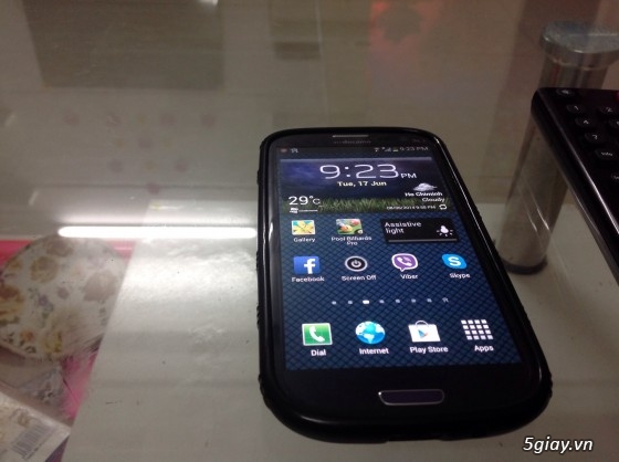 Samsung  S3 Nhật 32gb ram 1,5GB mới 95% zin giấy rẻ