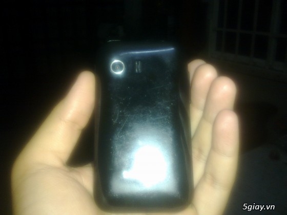 Thanh lý Nokia E72 vàng đồng và Samsung Galaxy Y - 3