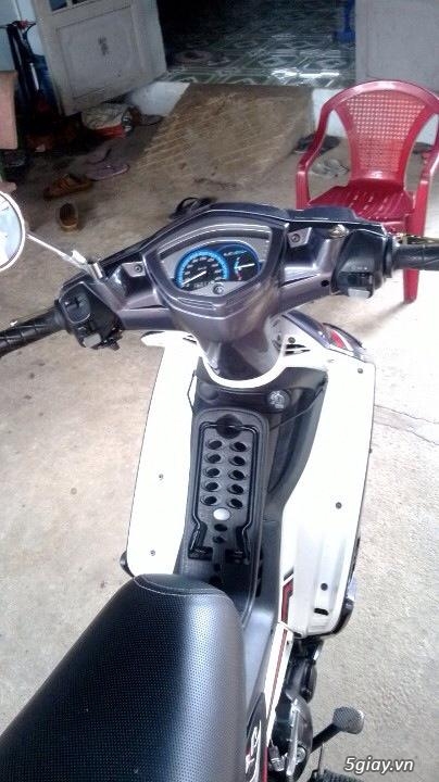 Cần bán ex 2010mau2 xám lông chuột đi bánh căm cực đẹp - 2