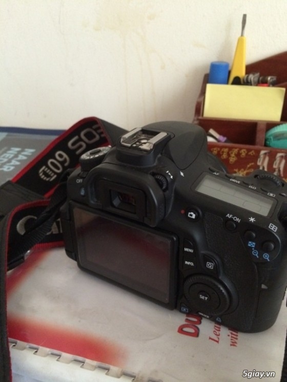 Canon 60D full box + lens + thẻ nhớ giá tốt bán gấp - 2