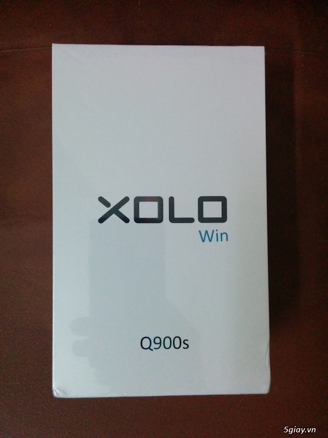 Đập hộp smartphone Windows Phone nhẹ nhất thế giới - 31693