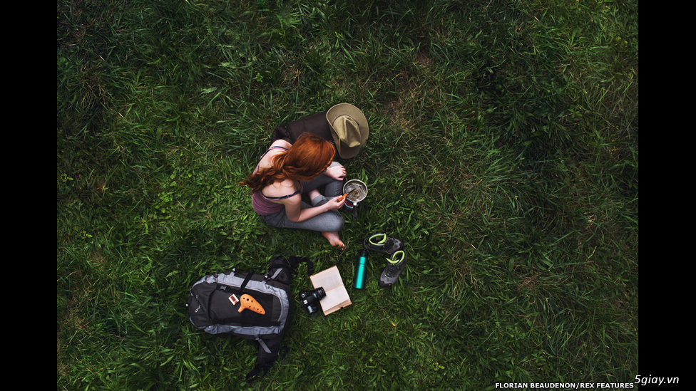 Góc chụp lạ với những sinh hoạt đời thường - 29920