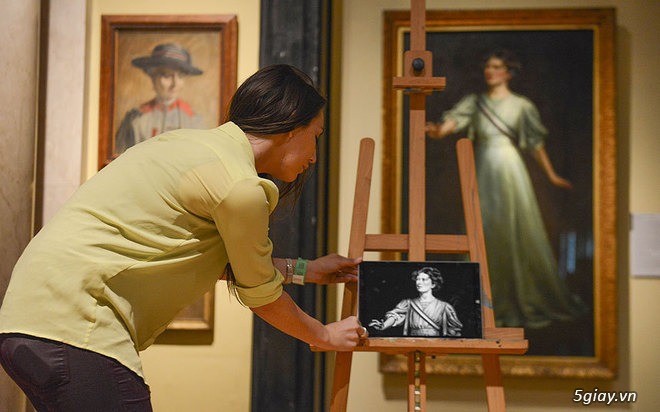 Họa sĩ vẽ lại những bức tranh nổi tiếng bằng tablet - 31807