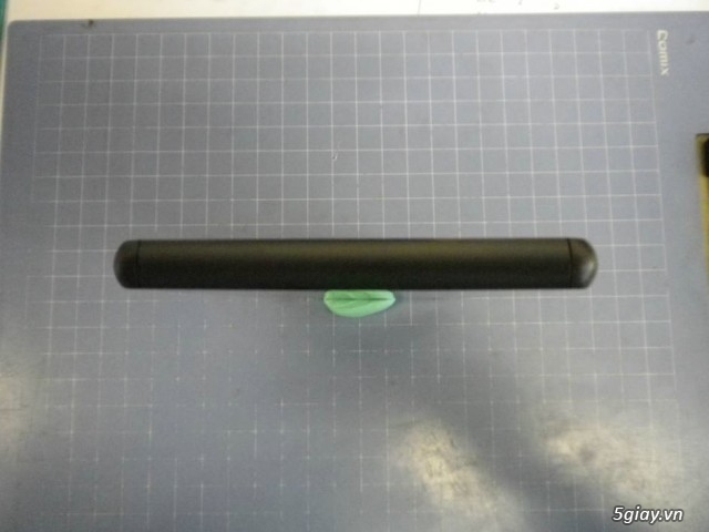 Sony Xperia Z3 có nhiều hình rõ nét hơn, pin không tháo rời được - 31306