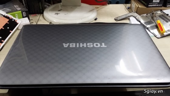 Cần bán Laptop Toshiba L755