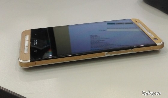 HTC dual sim 802w giá 5.200.000