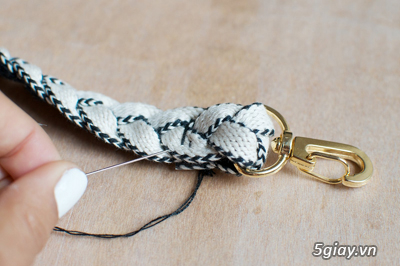 Hướng dẫn tự làm dây đeo máy ảnh độc đáo, cực cá tính - 34169