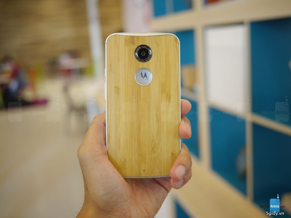 Trên tay Moto X thế hệ 2: Máy đẹp, cấu hình khỏe, camera bình thường - 32805