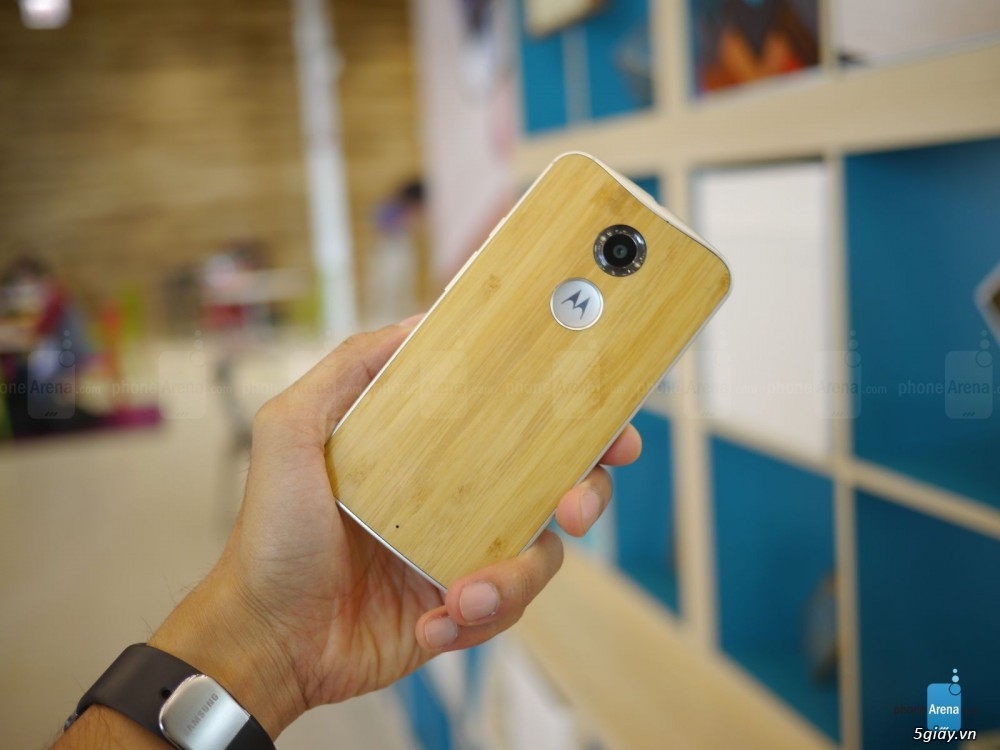 Trên tay Moto X thế hệ 2: Máy đẹp, cấu hình khỏe, camera bình thường - 32803