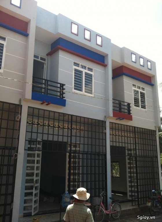 Bán nhà mới xây 1 lầu 1 trệt tại bình chánh rất đẹp chỉ từ 370tr ( có ảnh thực tế )