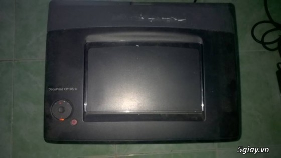 Dọn dẹp nhà thanh lí cái máy tính bàn chống cháy và cái máy in màu xerox hư. - 2