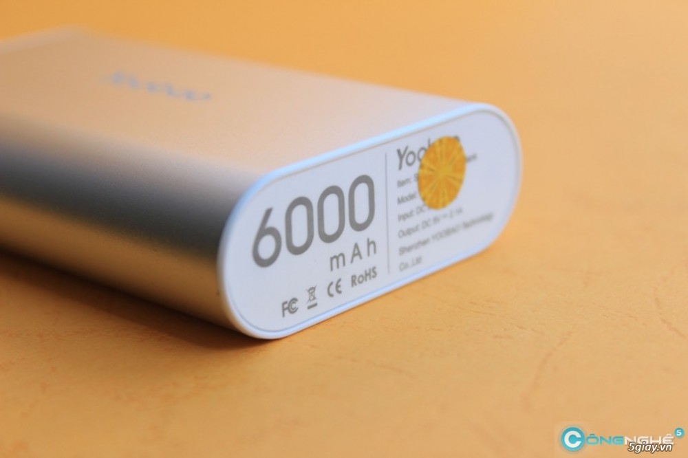 Pin dự phòng Yoobao 6000mAh nhỏ gọn mà mạnh mẽ - 37310