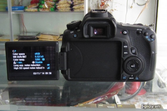 canon 60D kèm lens kit hàng xách tay cần bán nhanh trong ngày - 1