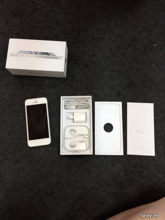 Cần bán iphone 5 white 16gb word 99% có hình