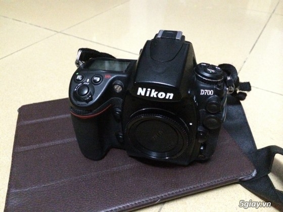 Nikon D700 - 1