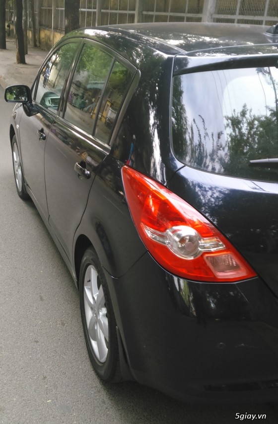 Bán xe Nissan Tiida 1.6- 2009 màu  đen