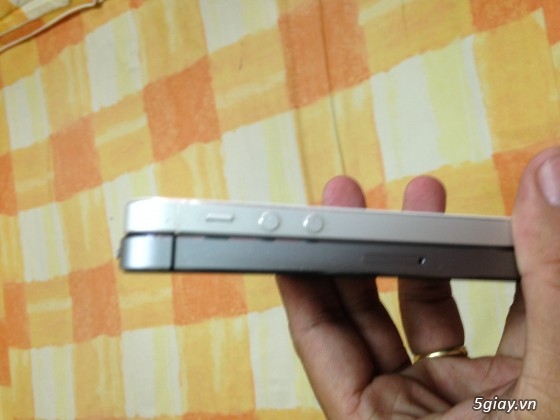 2 cây Iphone 5s Grey 98% giá đau khổ 7,5M. - 1
