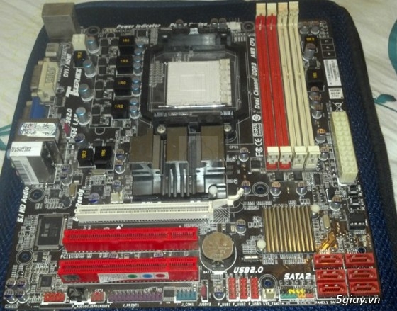 Xã hàng cuối năm Vga 100 cái GT9500, 55 c  N210, Samsung 22, Dell 22 giá rẻ đây.... - 2