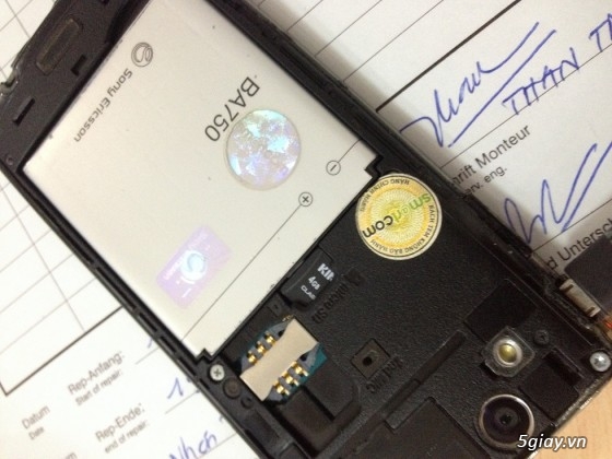 Đi nhanh - Sony Ericssonn Arc LT15i tem Smartcom