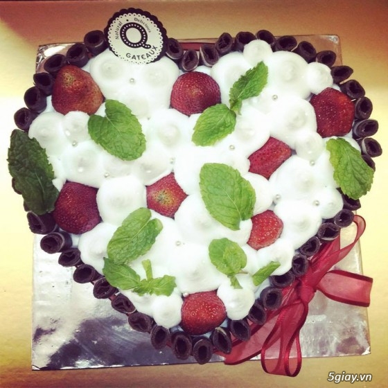 Bánh Valentine THE SECRET LOVE CAKE vs THE CANDY LOVE CAKE (Q gateaux)