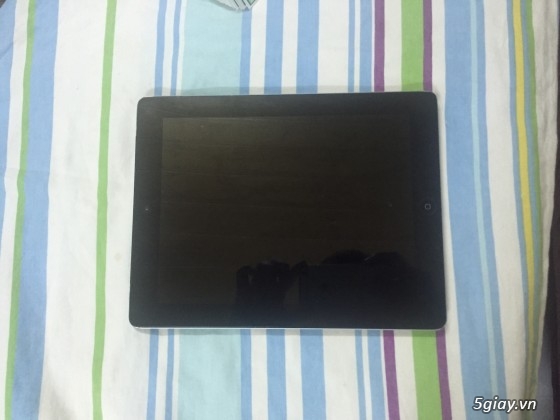 Cần bán iPad 4  wifi + 4g  128g, màu đen.