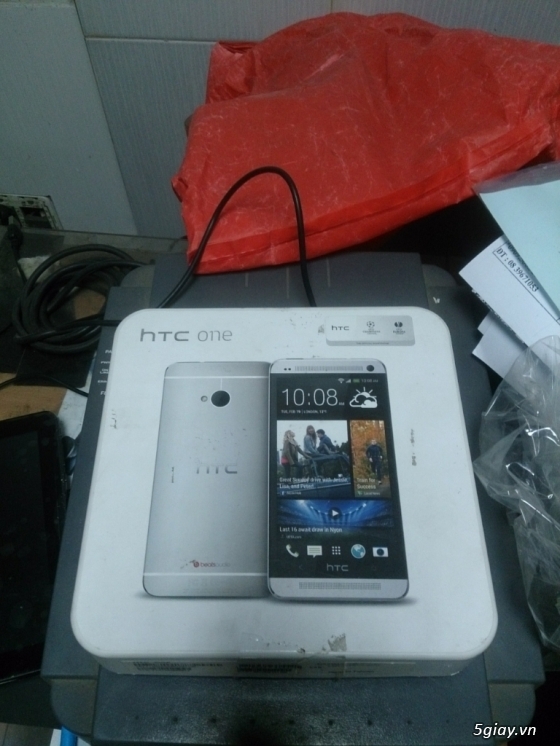 HTC ONE GOLD 32GB giá tốt cho anh em xài tết