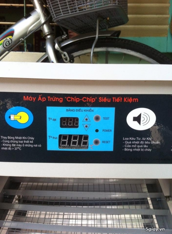Cần bán máy ấp trứng Chip Chip 100 trứng mới dùng được 3 tháng .còn Bảo Hành - 2