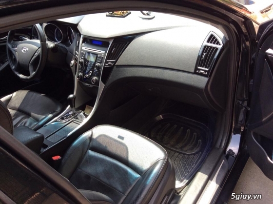 Huyndai Sonata số tự động Model 2011. Màu Đen VIP, xe gia đình nhập khẩu - 3