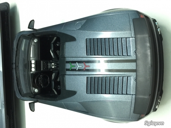 Cần bán xe điều khiển từ xa kiểu dáng Lamborghini Galado LP570-4 tỷ lệ 1/14 - 1