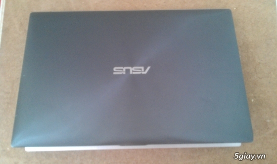 Asus Zenbook UX31A Core i7 3517U, 4GB Ram, 256GB