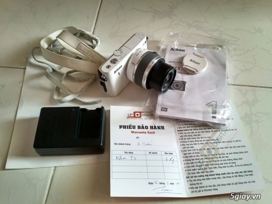 Nikon J3 trắng 99% cần bán - 1