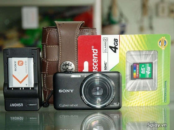 nikon d80,d3100,lens 18-135.28-80,gip d80 ,canon ixy10s,samsung wb35f,fuji s9050 - 11