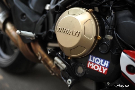 Ducati StreetSfighter 1100 ( SFT ) HQCN xe nhập Ý nguyên con ,FullOptions - 9
