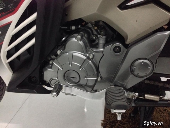 Bán Exciter 135 màu trắng đen 2011 - 10