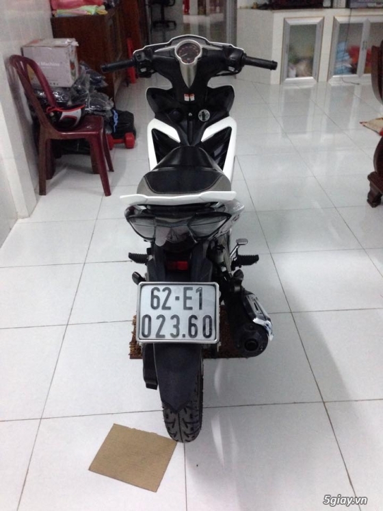 Bán Exciter 135 màu trắng đen 2011 - 4