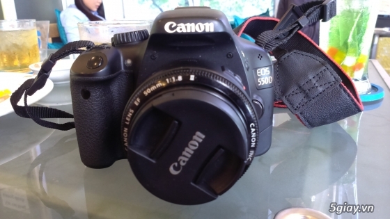 Canon 550d + kit 18-55 is2 ~ 7k . like new.hàng chính hãng canon lbm or đổi đt,ipad - 2