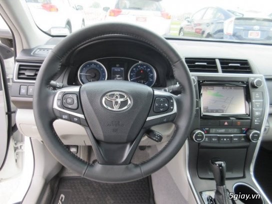 Bán Xe Toyota Camry XLE 2015 Trắng - 12