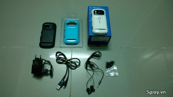 Nokia 808 pureview chính hãng fullbox như mới. - 2