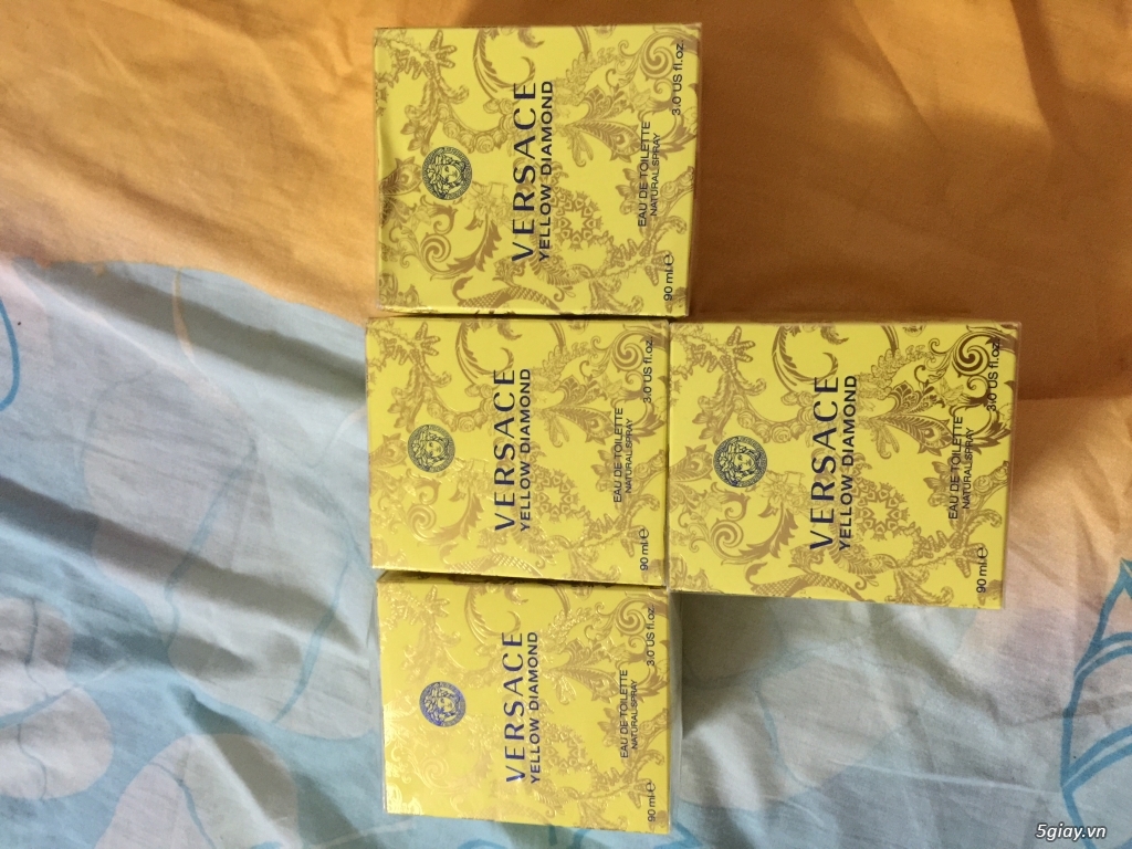 Nước hoa versace yellow diamond 90ml hàng chính hãng xách tay từ mỹ ^^