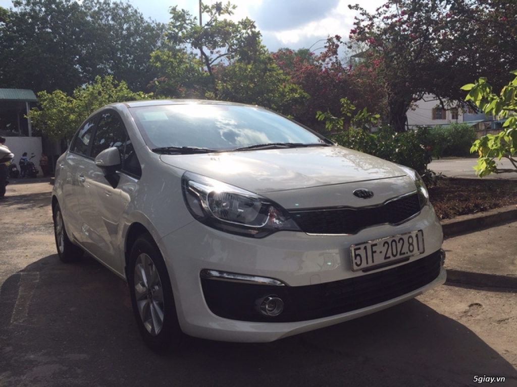 Xe Tự Lái (ĐỒNG GIÁ 600K) 0903197600 (Z1000 - CAMRY-CRV-MAZDA6-MAZDA3-ALTIS-K3-CITY-VIOS-CRUZE-RIO)